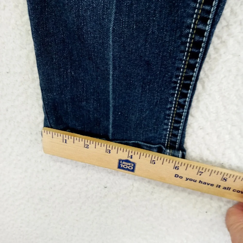 No Boundaries Women Super Dark Wash Capri Jeans Rhinestone Pockets Size 13 - Picture 9 of 10